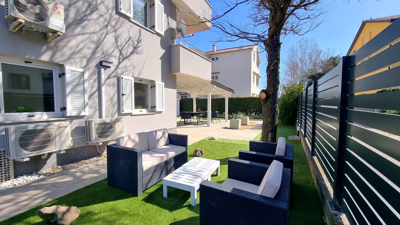 Photo of Patio Balcony in Jurandvor