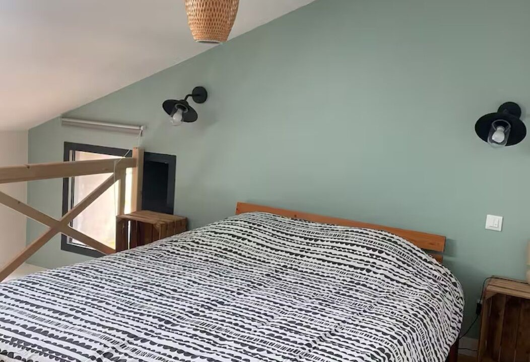 Photo of Bedroom in Saint-Julien-des-Landes