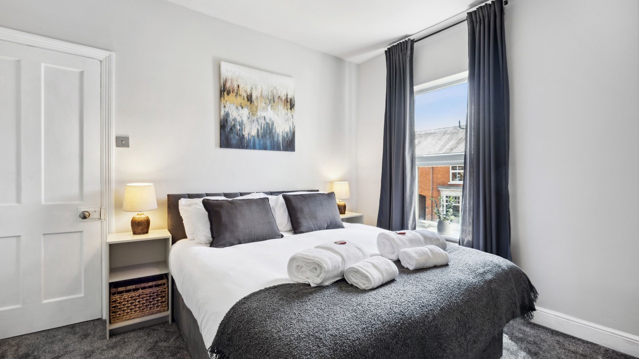 Photo of Others in Lincoln