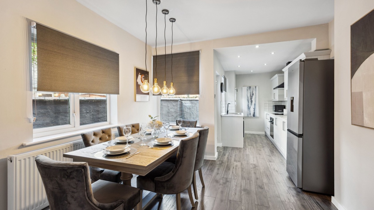 Photo of Others in Lincoln