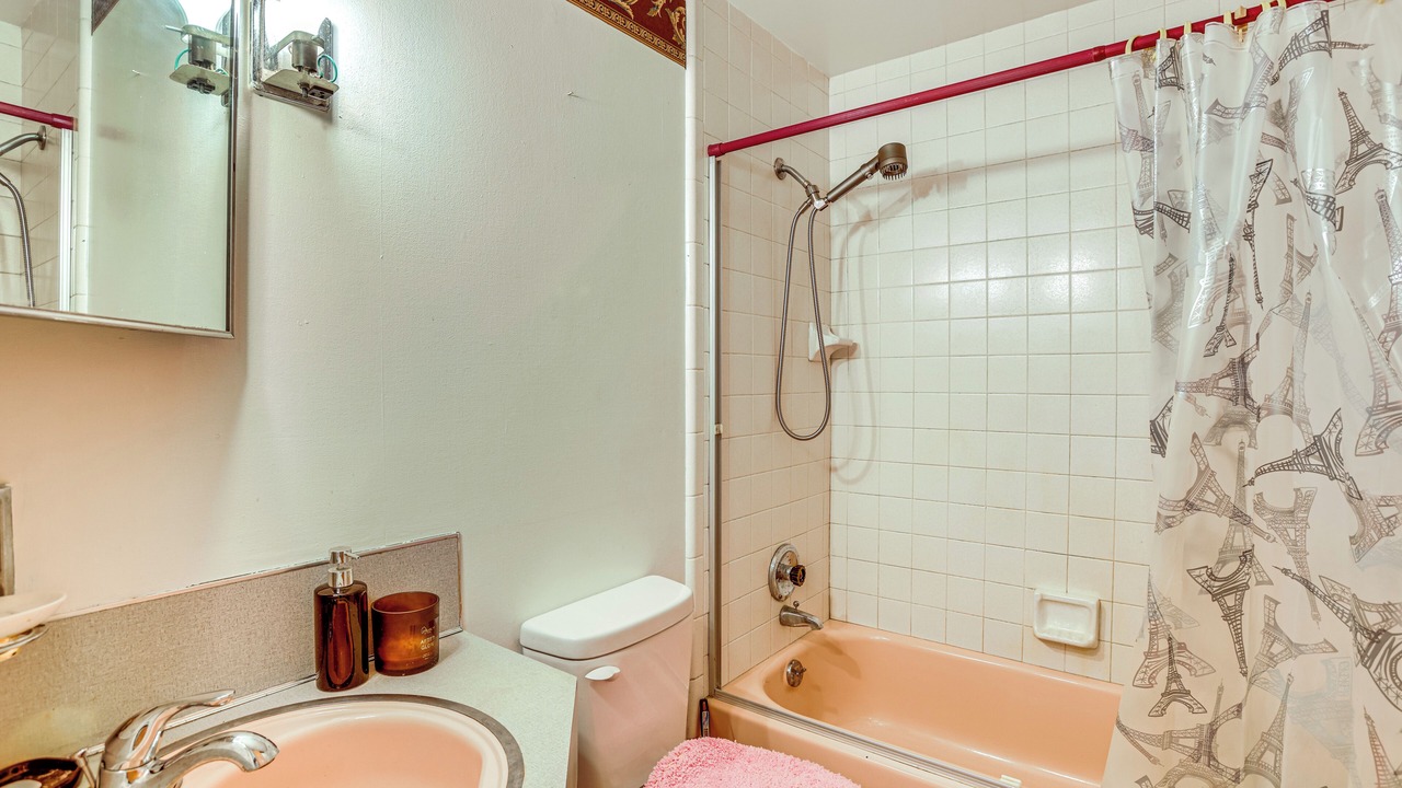 Photo of Bathroom in Baldwin