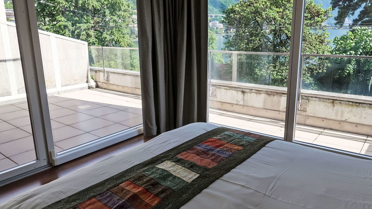 Photo of Patio Balcony in Montreux