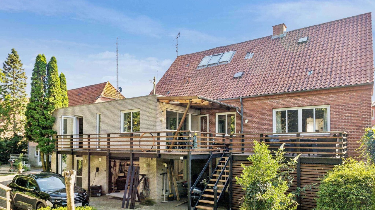 Photo of Others in Gram