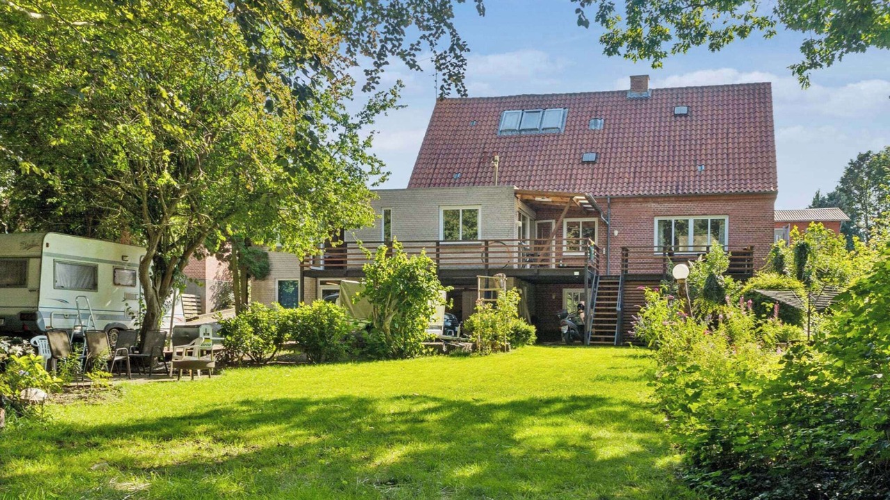 Photo of Others in Gram