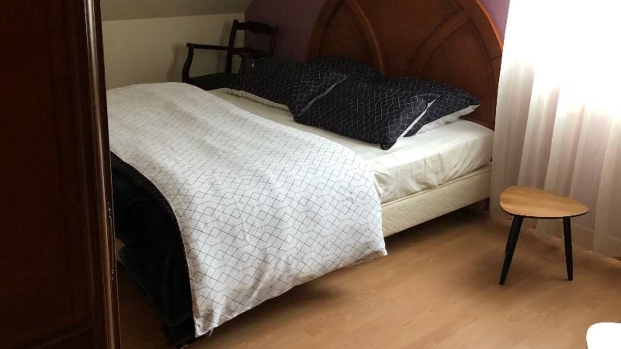 Photo of Bedroom in Montfort-le-Gesnois