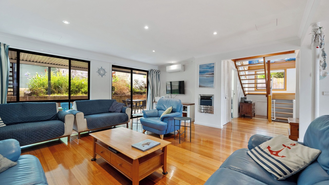 Photo of Livingroom in Inverloch