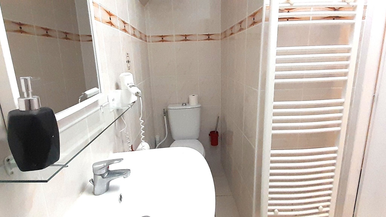 Photo of Bathroom in Azay-le-Rideau