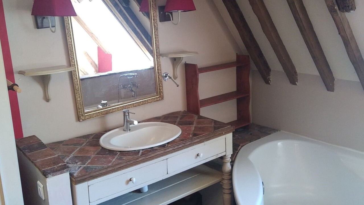 Photo of Bathroom in Frunce