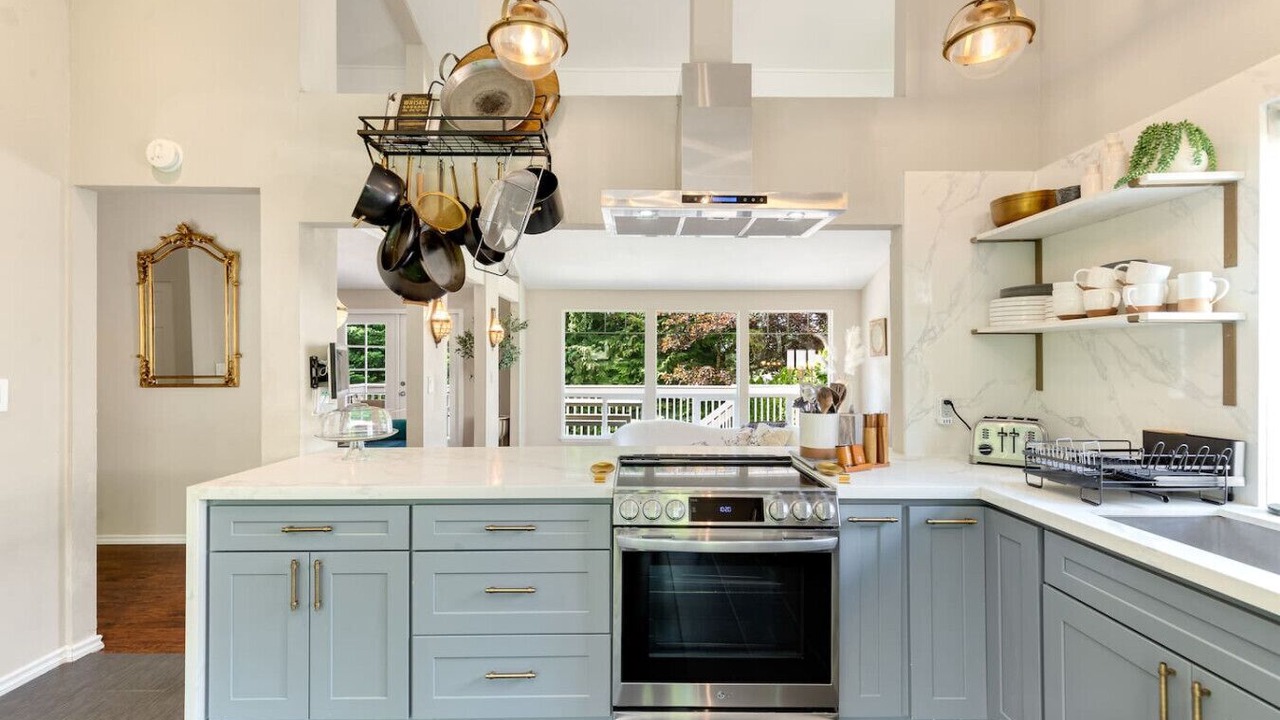 Photo of Kitchen in Inglewood-Finn Hill