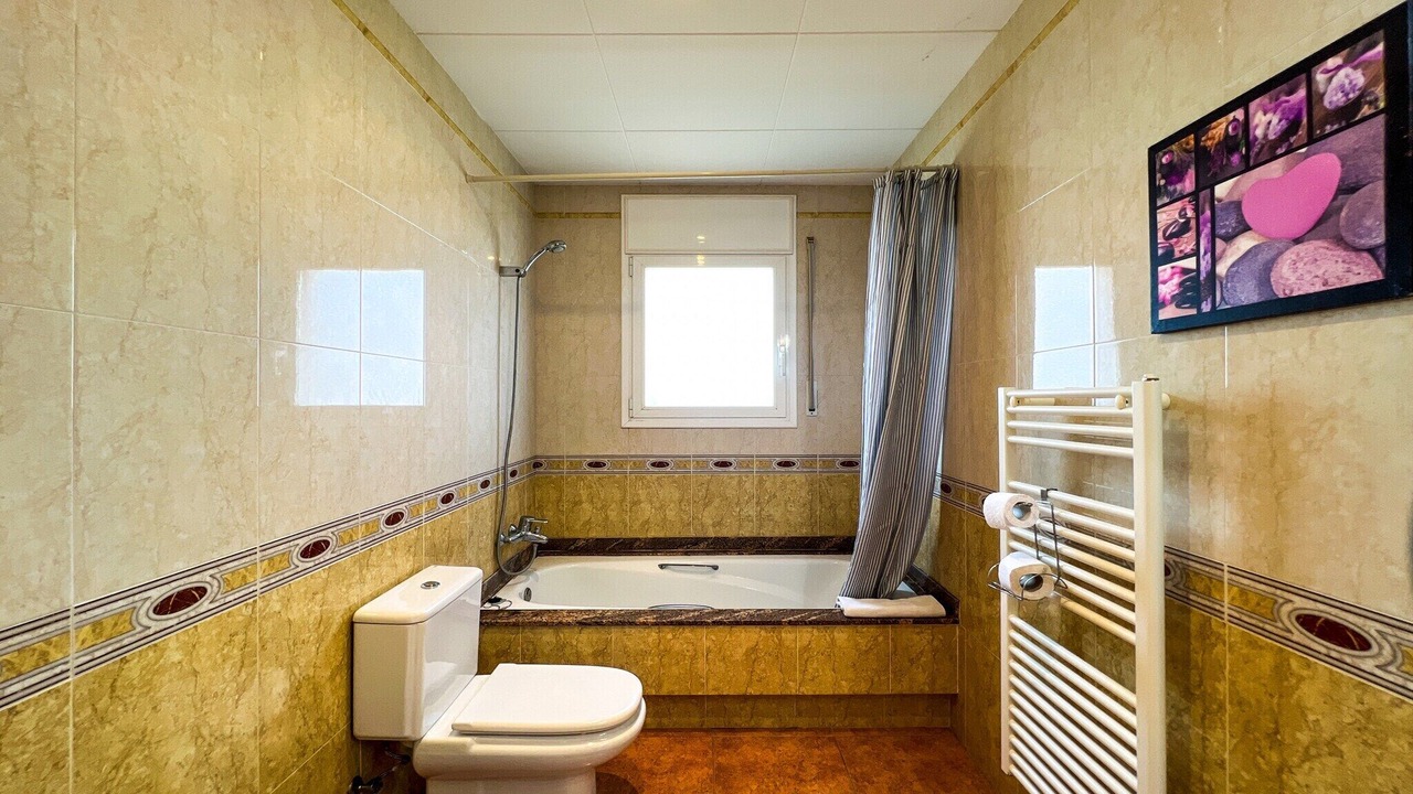 Photo of Bathroom in Tordera