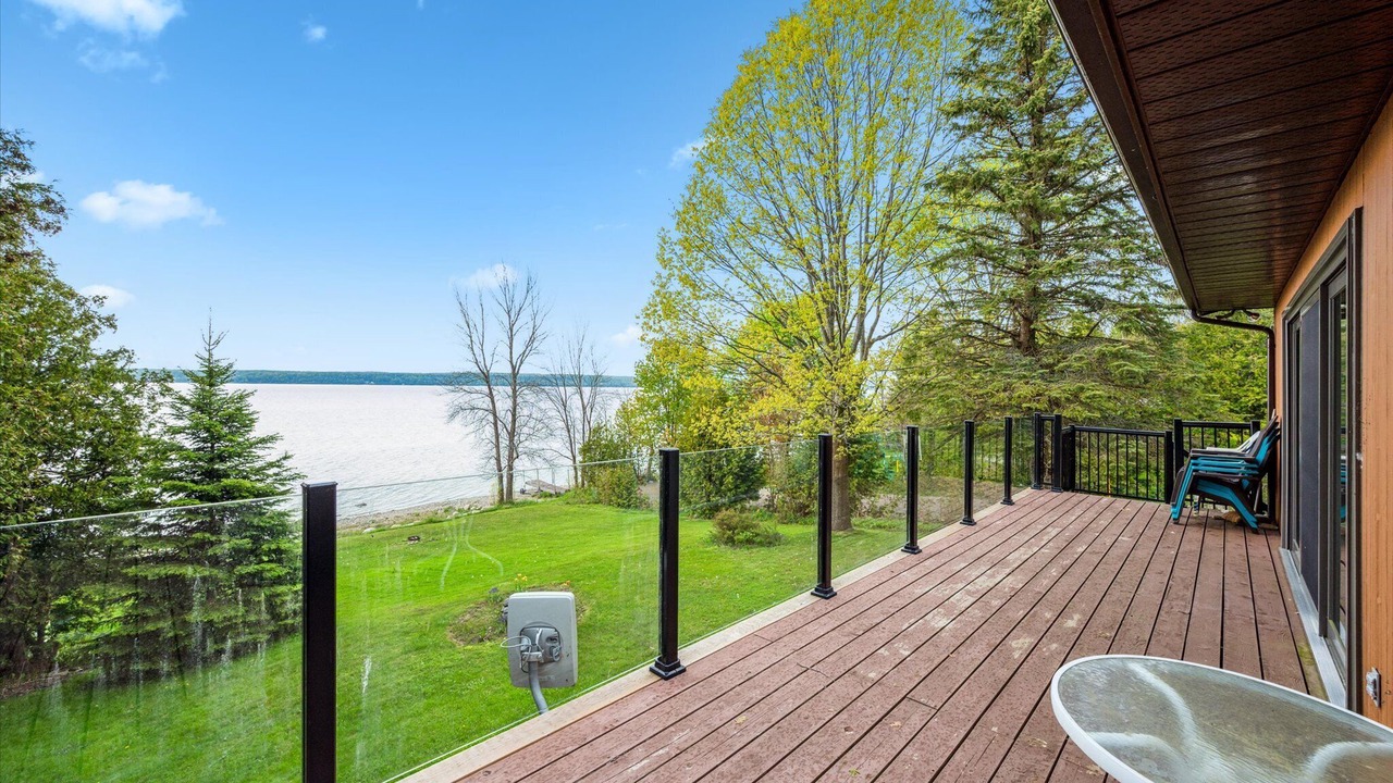 Photo of Outdoor in Colpoys Bay