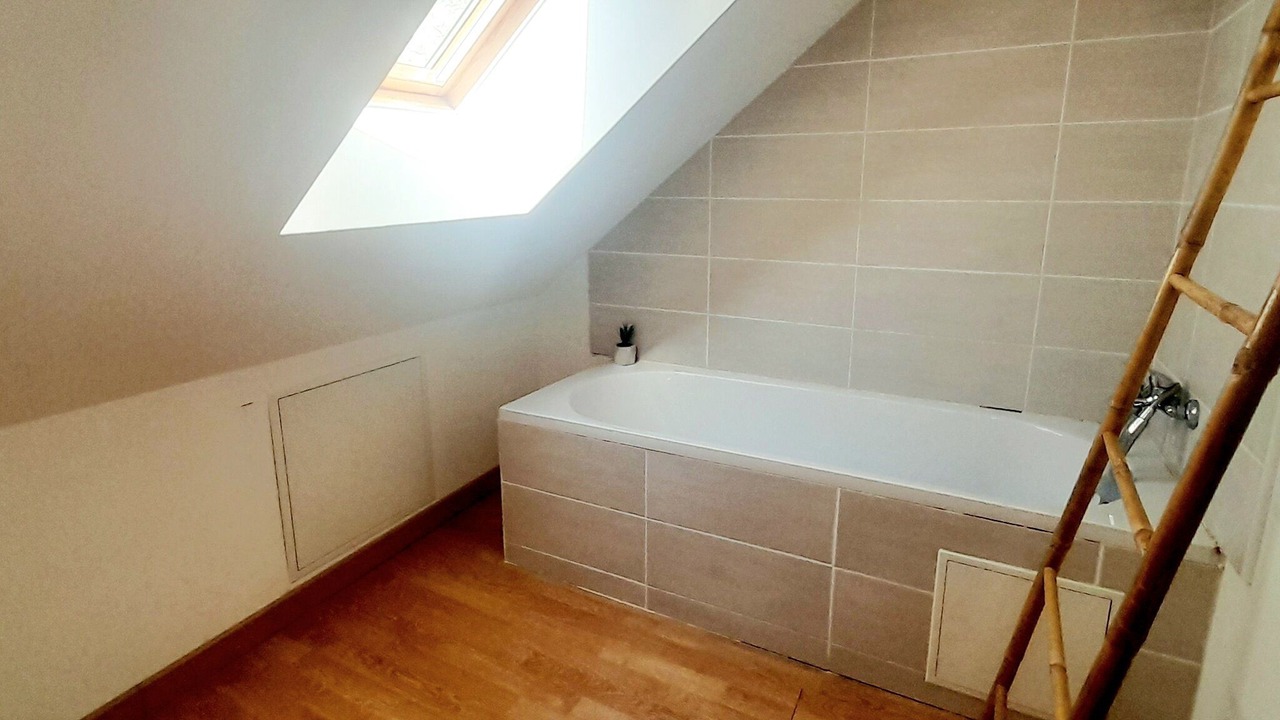 Photo of Bathroom in Azay-le-Rideau