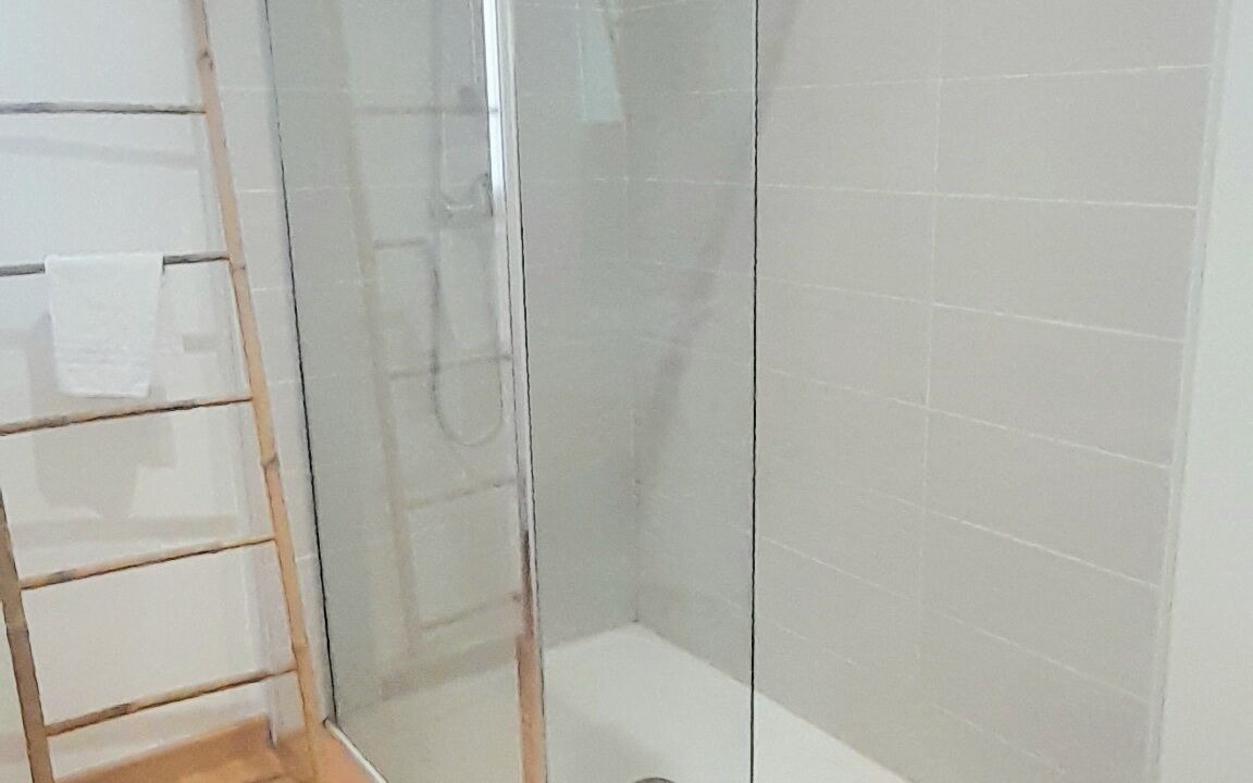 Photo of Bathroom in Azay-le-Rideau