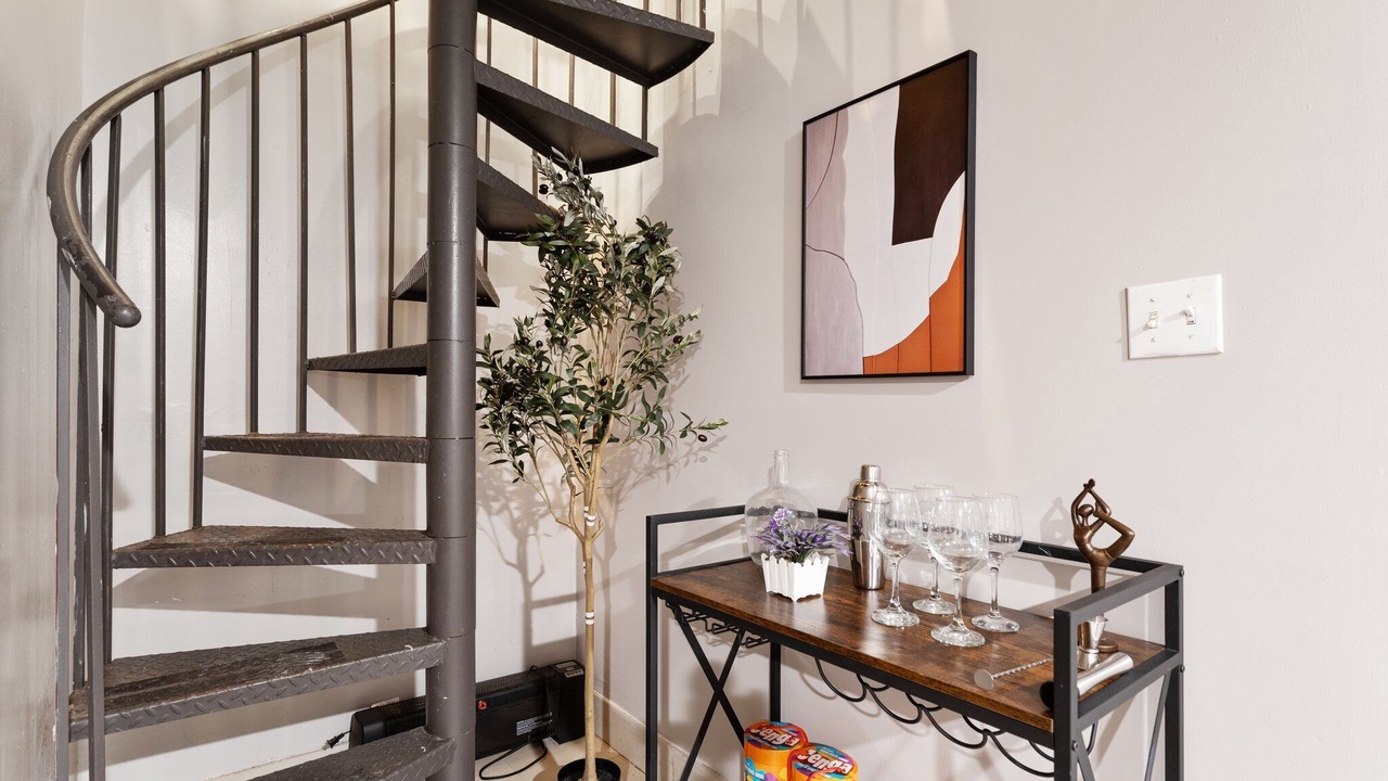 Photo of Others in Williamsburg