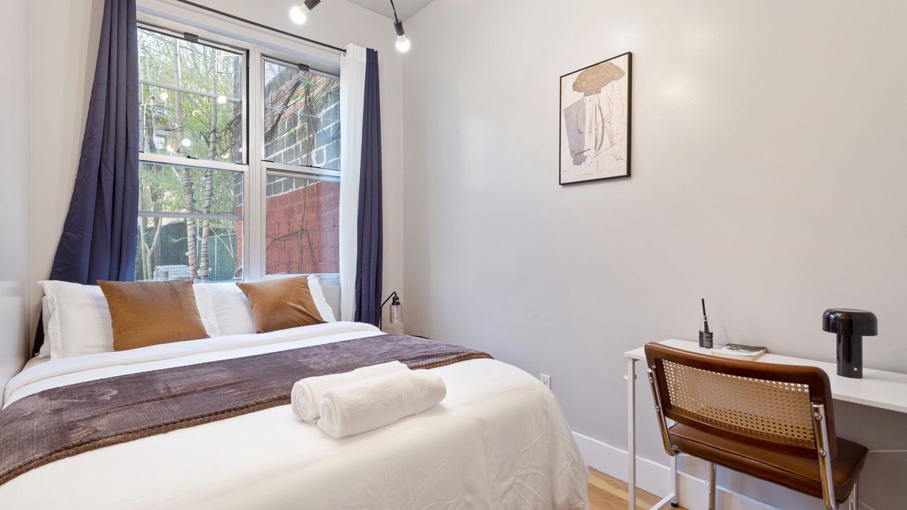 Photo of Bedroom in Williamsburg