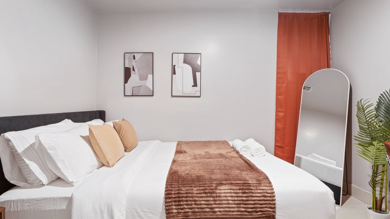 Photo of Bedroom in Williamsburg