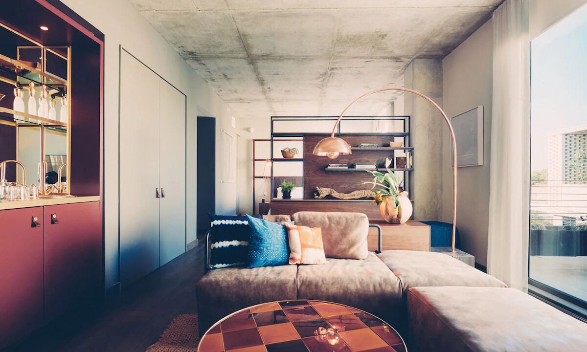Photo of Livingroom in South River City