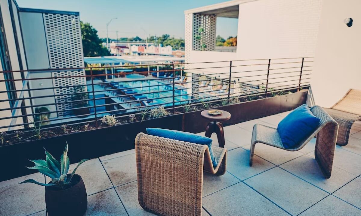 Photo of Patio Balcony in South River City