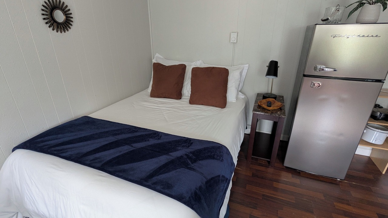 Photo of Bedroom in Oswego