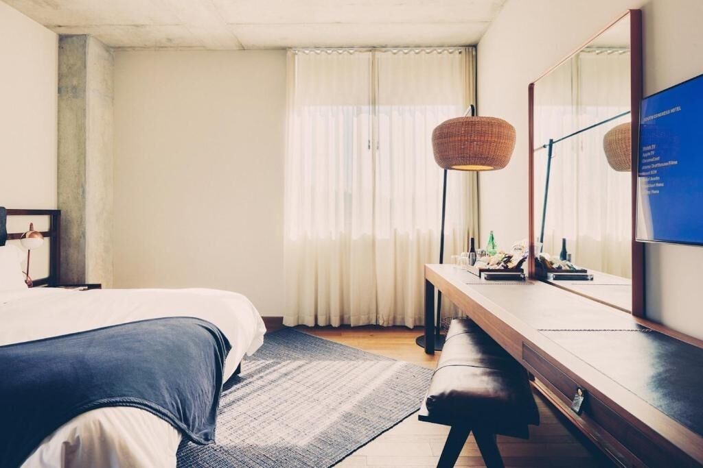 Photo of Bedroom in South River City