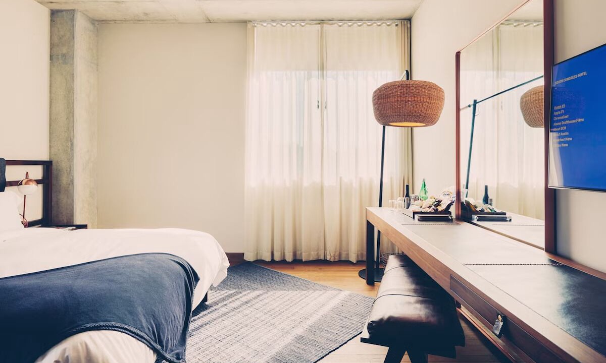 Photo of Bedroom in South River City