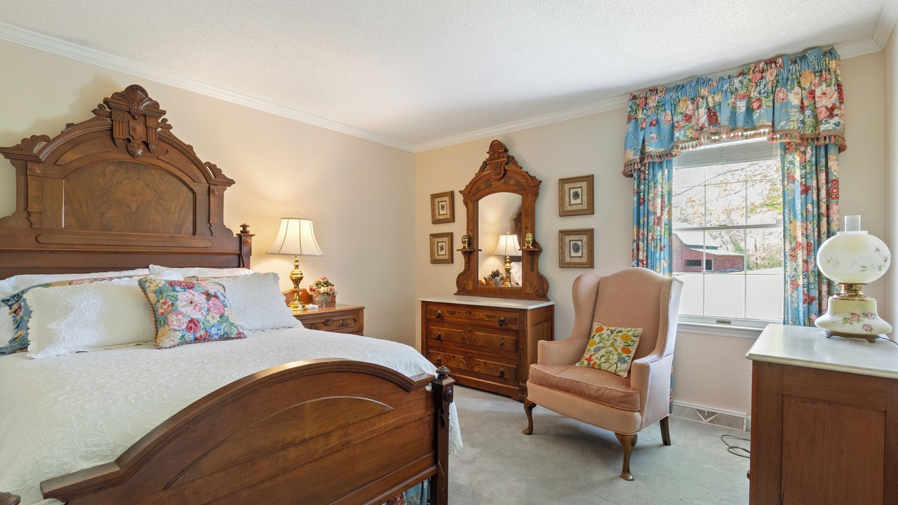 Photo of Bedroom in McMinn County