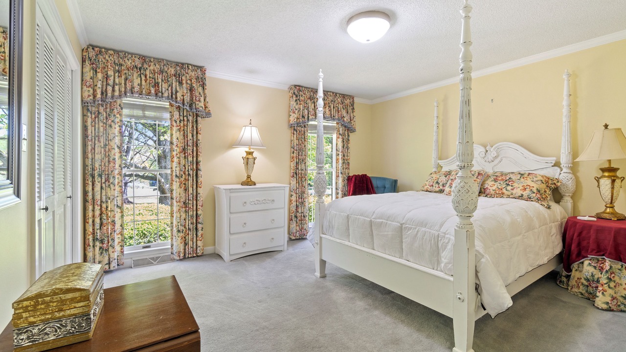 Photo of Bedroom in McMinn County
