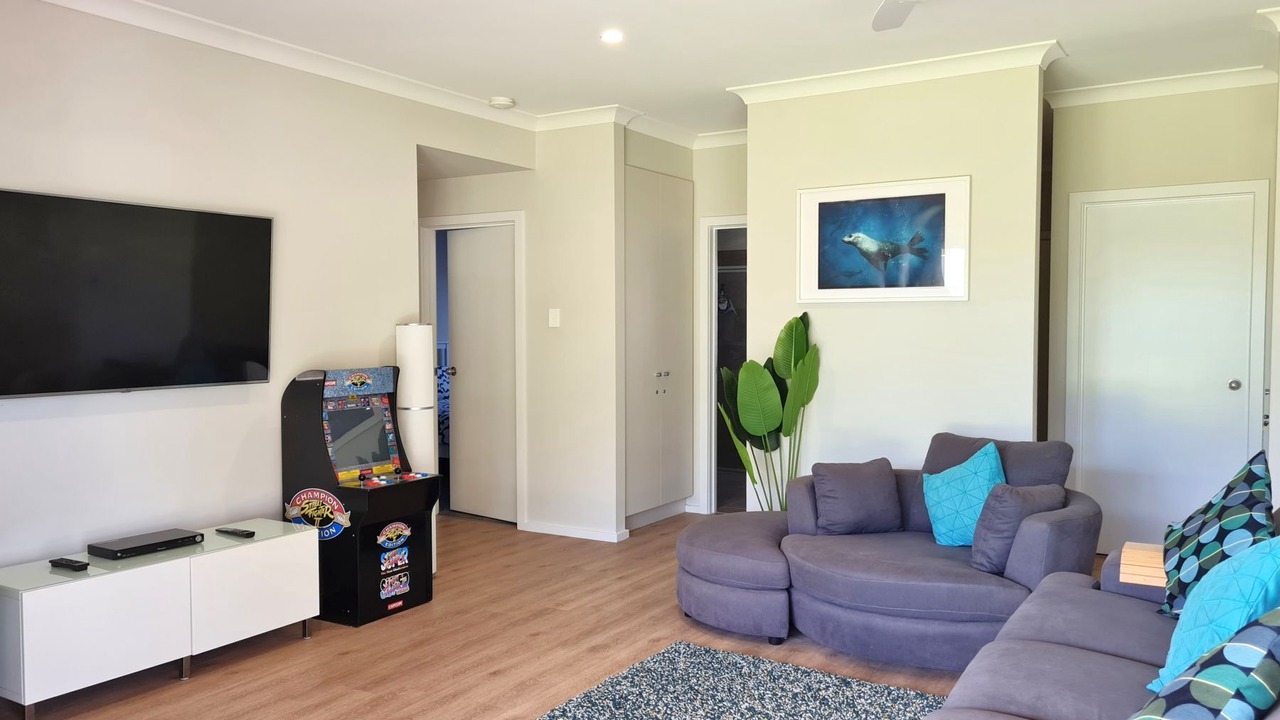 Photo of Livingroom in Port Hughes