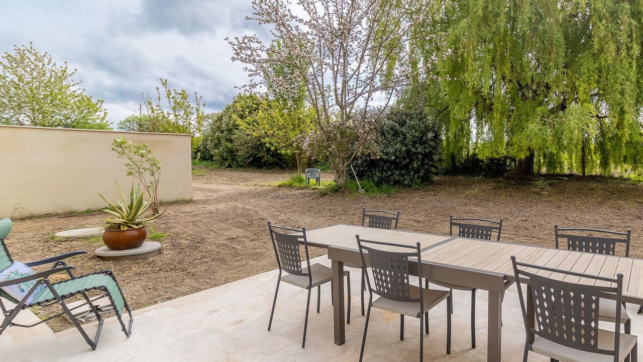 Photo of Outdoor in Vivy