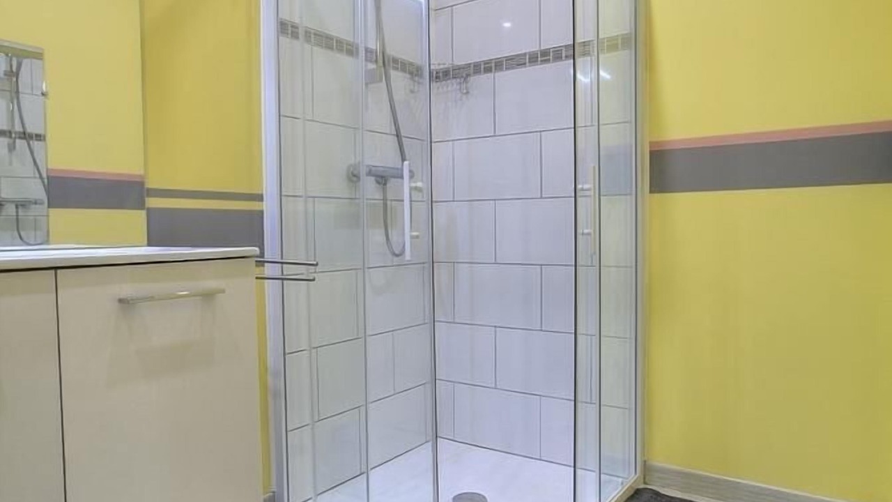 Photo of Bathroom in Boyeux-Saint-Jerome