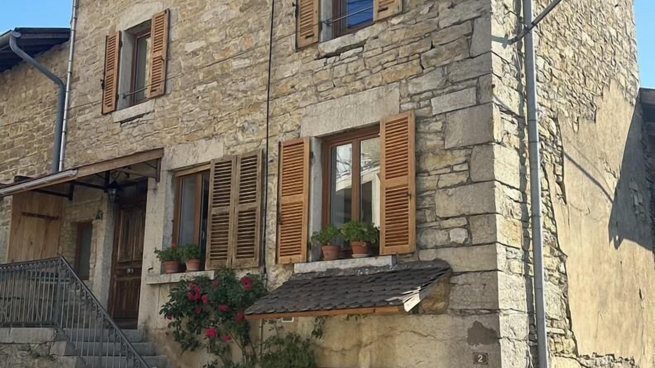 Photo of Outdoor in Boyeux-Saint-Jerome