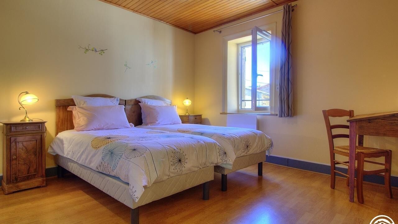 Photo of Bedroom in Boyeux-Saint-Jerome