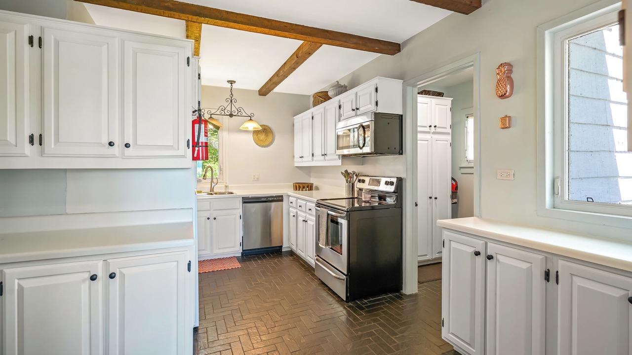 Photo of Kitchen in Fort Erie