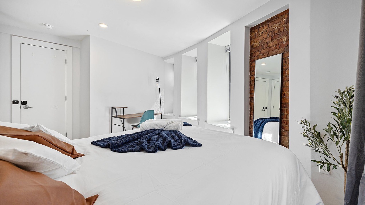 Photo of Bedroom in Crown Heights