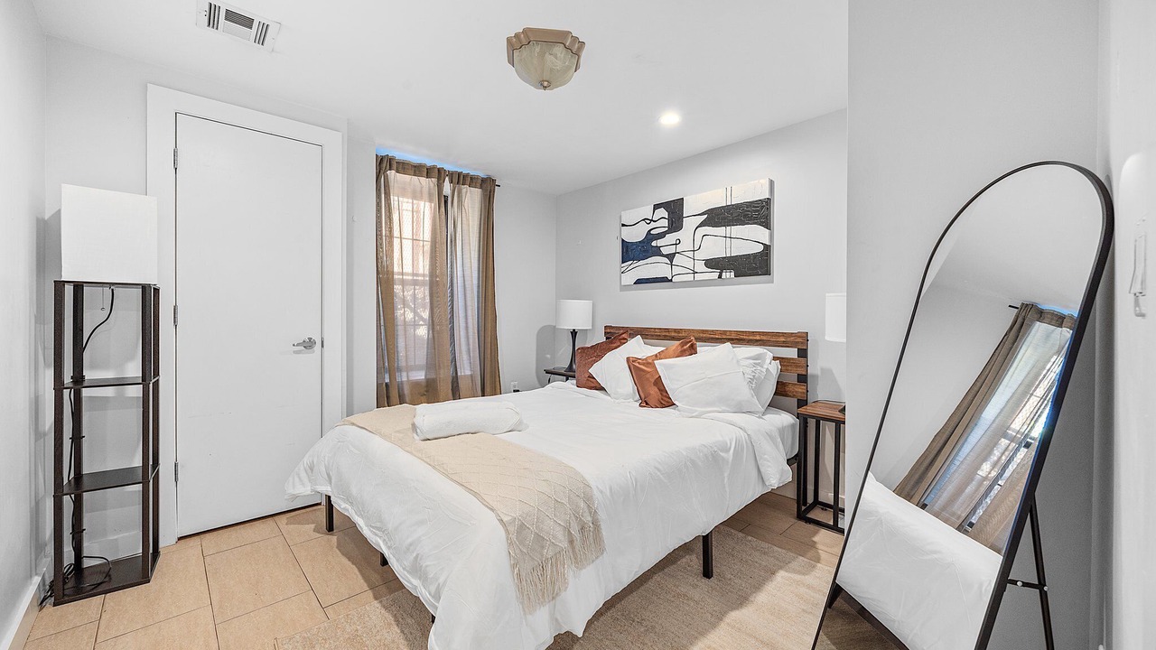 Photo of Bedroom in Crown Heights