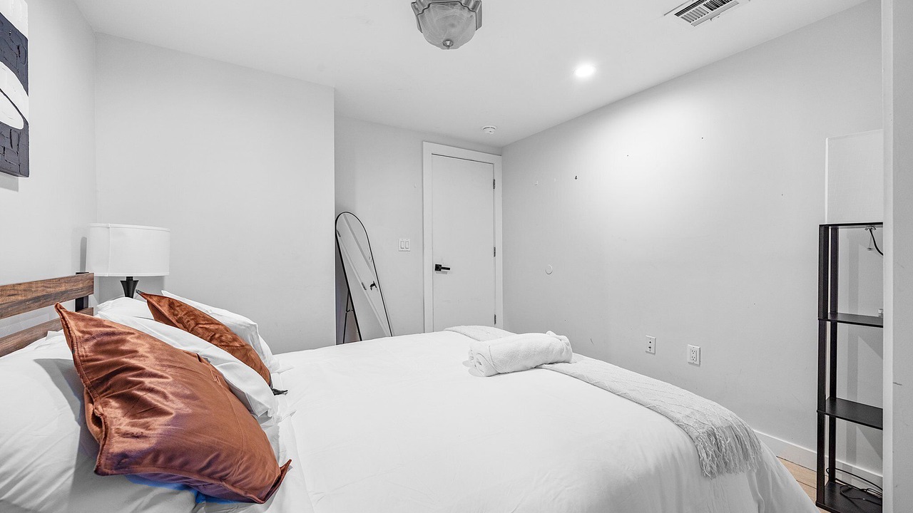 Photo of Bedroom in Crown Heights