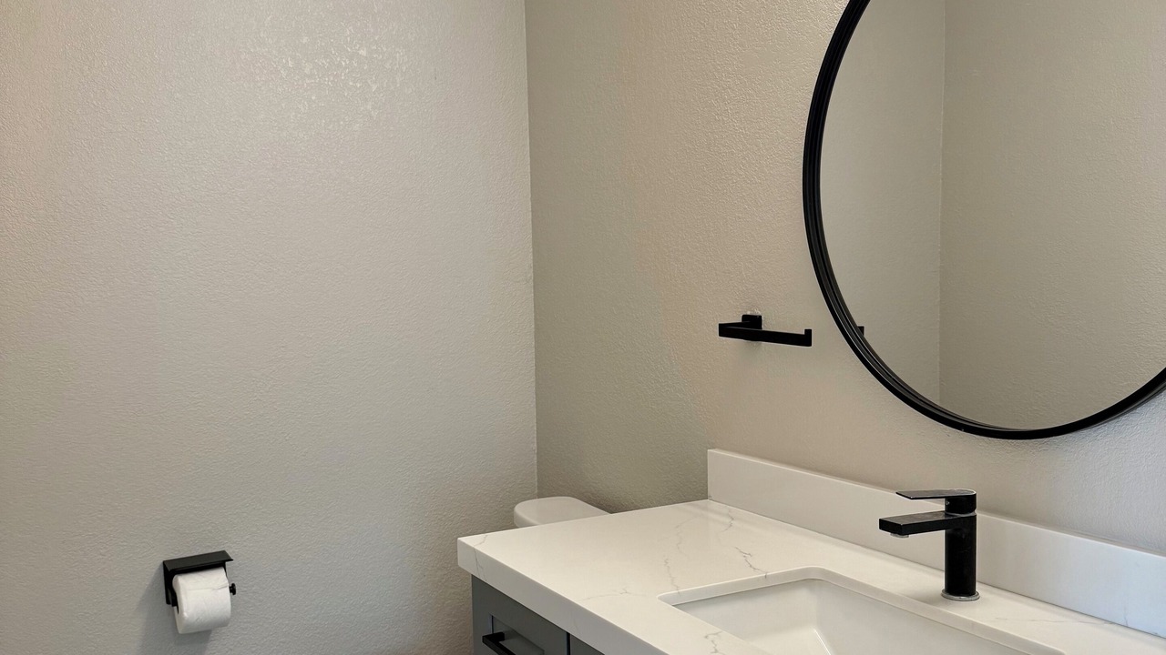 Photo of Bathroom in Discovery Bay