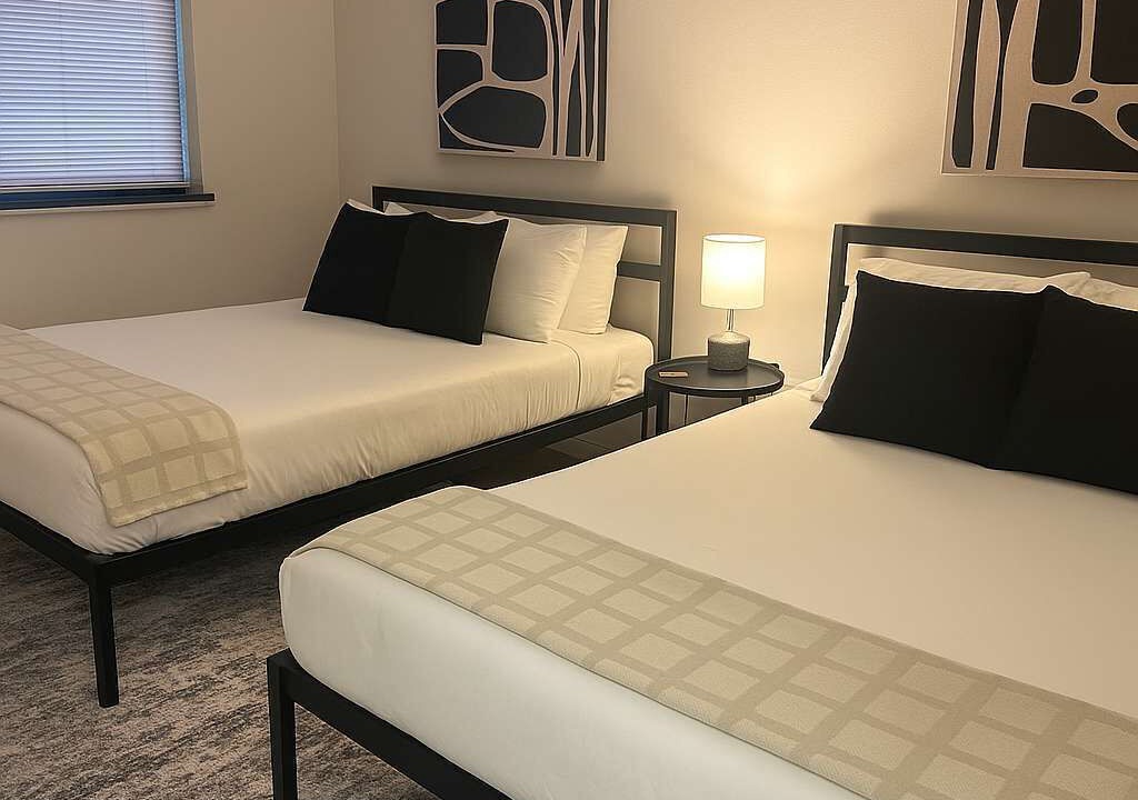 Photo of Bedroom in Lake View East