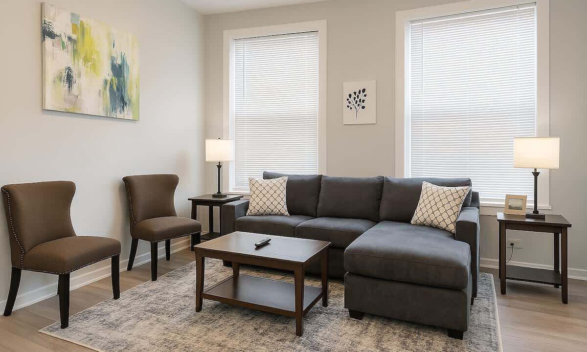 Photo of Livingroom in Pulaski Park