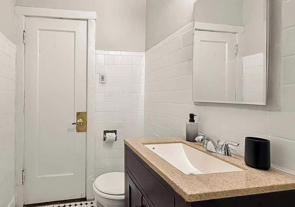 Photo of Bathroom in Hyde Park