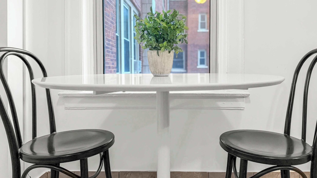 Photo of Others in East Hyde Park