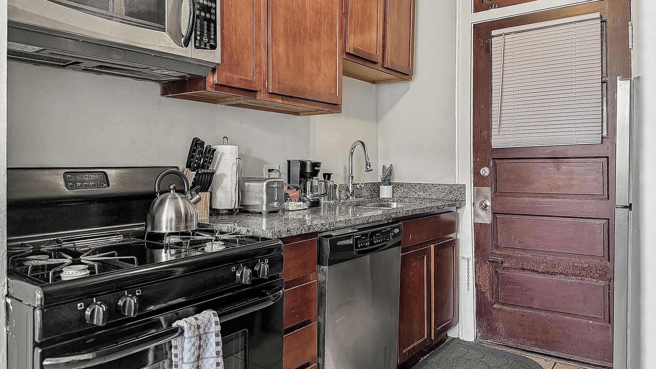 Photo of Kitchen in Old Irving Park