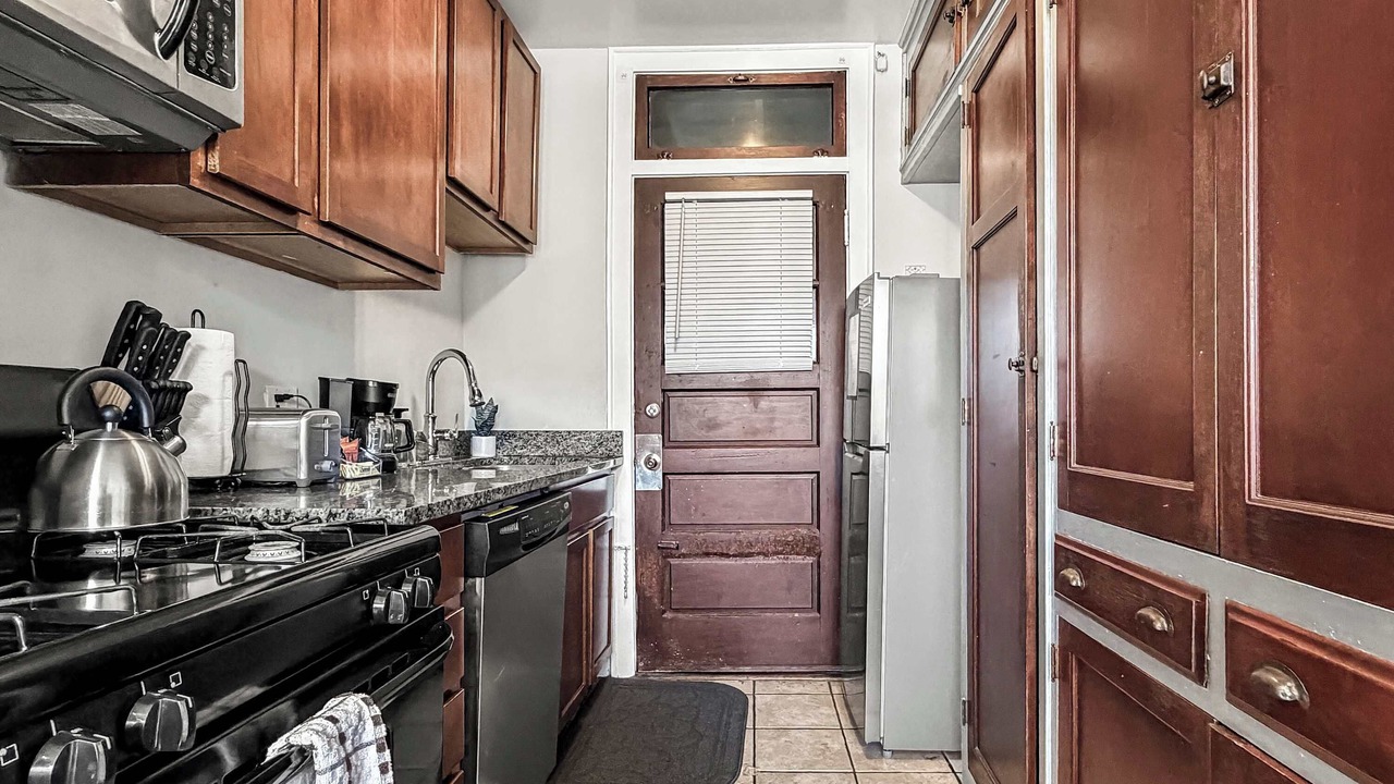 Photo of Kitchen in Old Irving Park