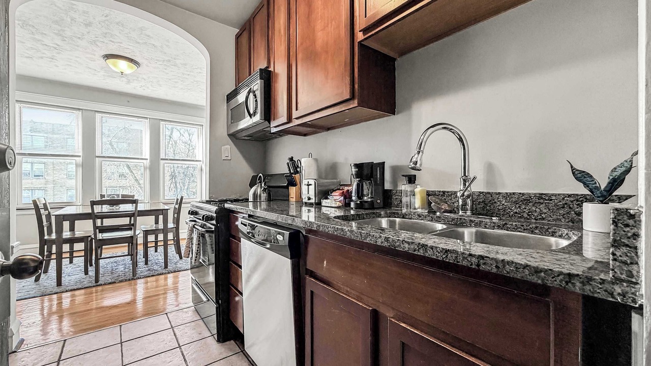 Photo of Kitchen in Old Irving Park