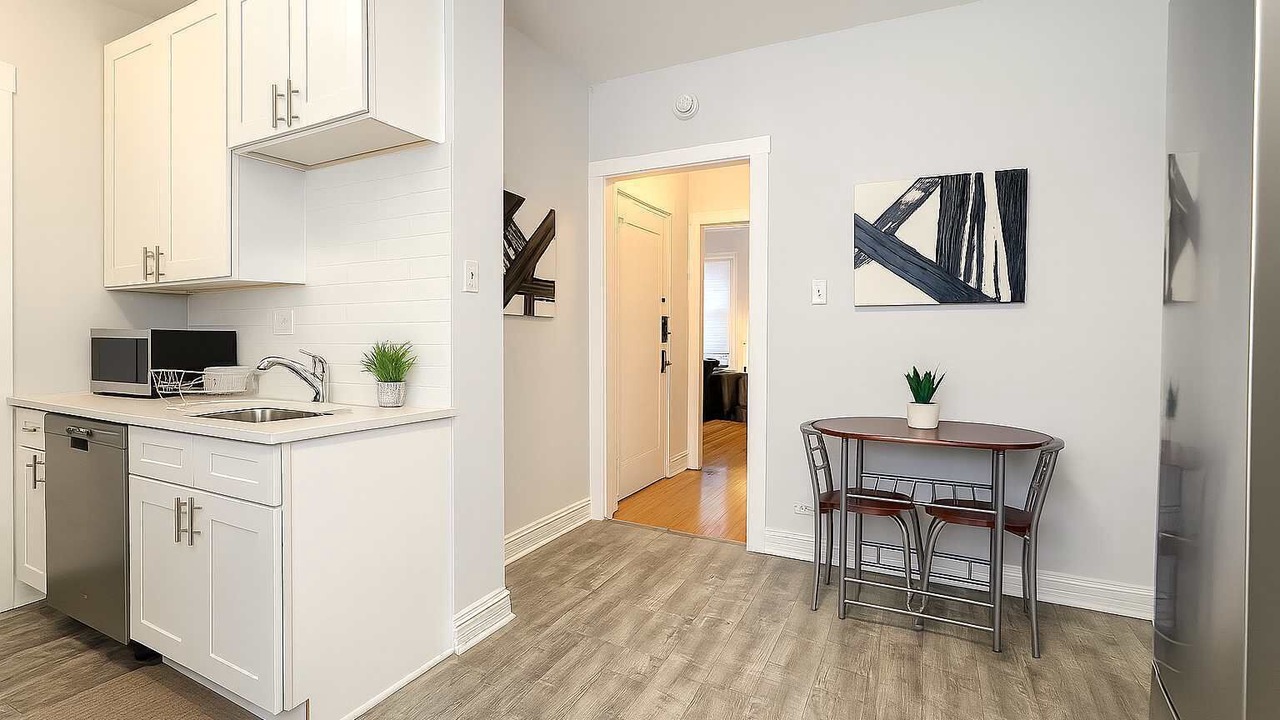 Photo of Others in Lakeview