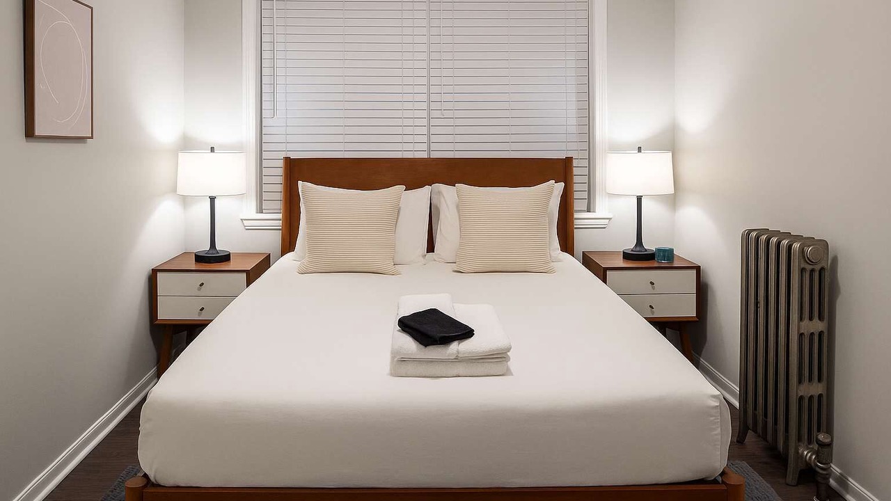 Photo of Bedroom in Hyde Park