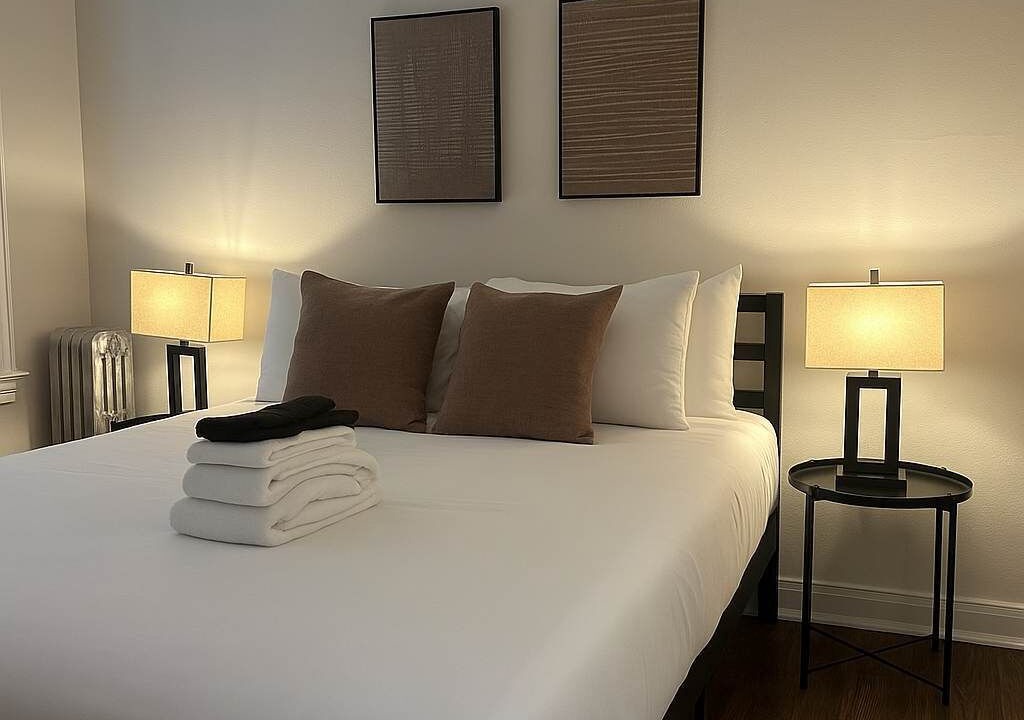 Photo of Bedroom in Hyde Park