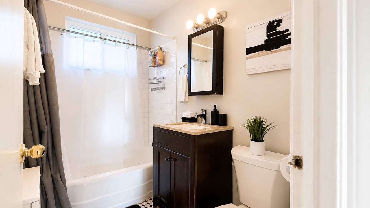 Photo of Bathroom in St. Ben's
