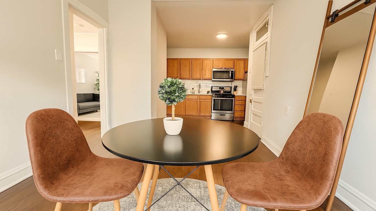 Photo of Others in Ravenswood Manor