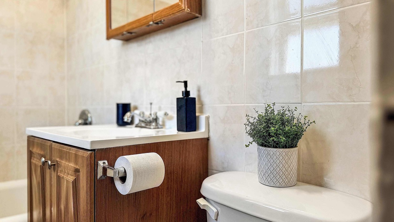 Photo of Bathroom in Avondale